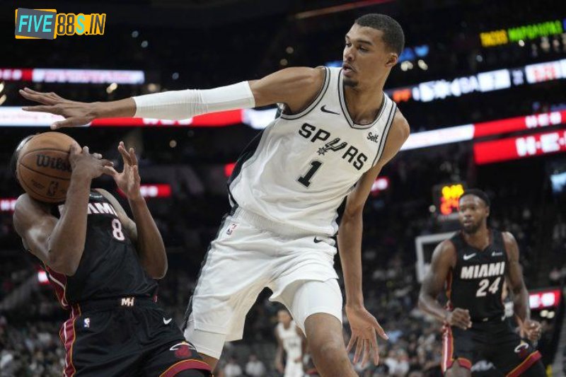 Đội Tuyển Bóng Rổ Nam Của Mỹ: Khám Phá Chi Tiết Nhất 2 Đội tuyển đã có được rất nhiều bàn thắng đẹp mắt